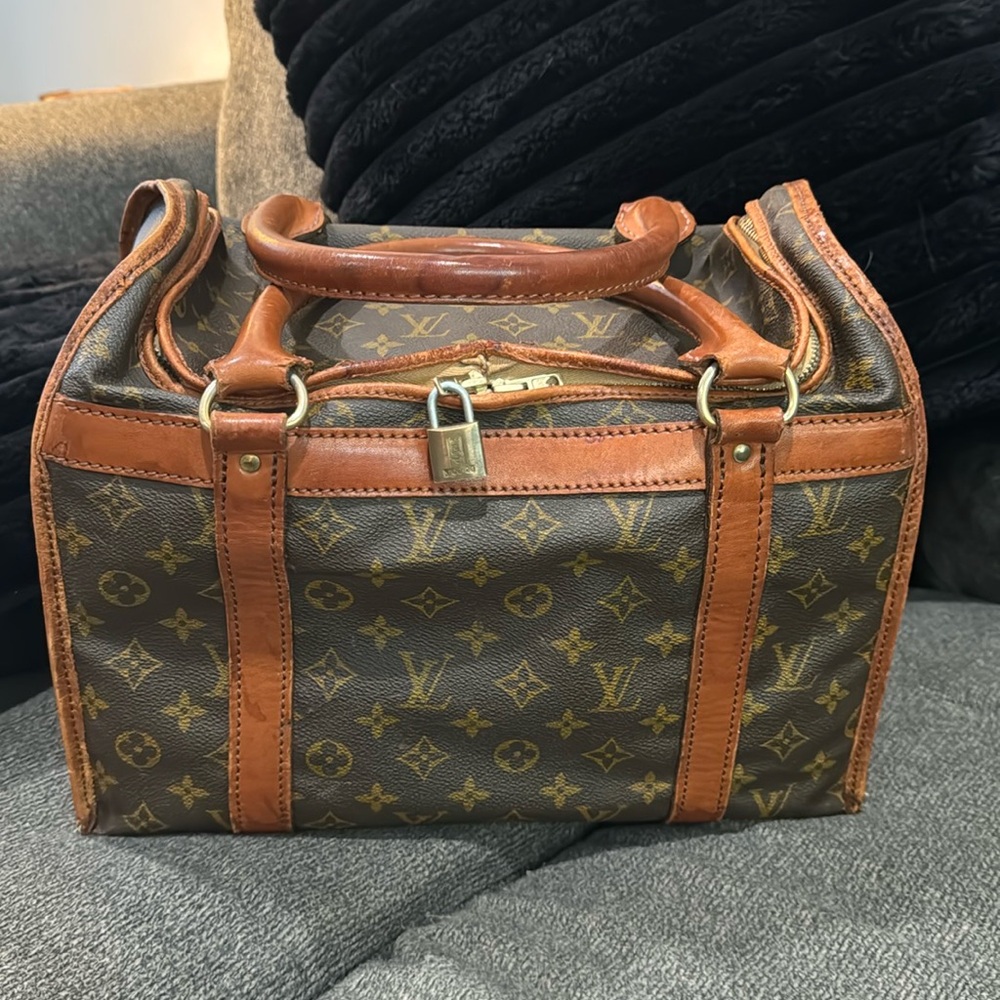 Very Rare 1970’s Vintage LOUIS VUITTON Boston Bag/Carrier